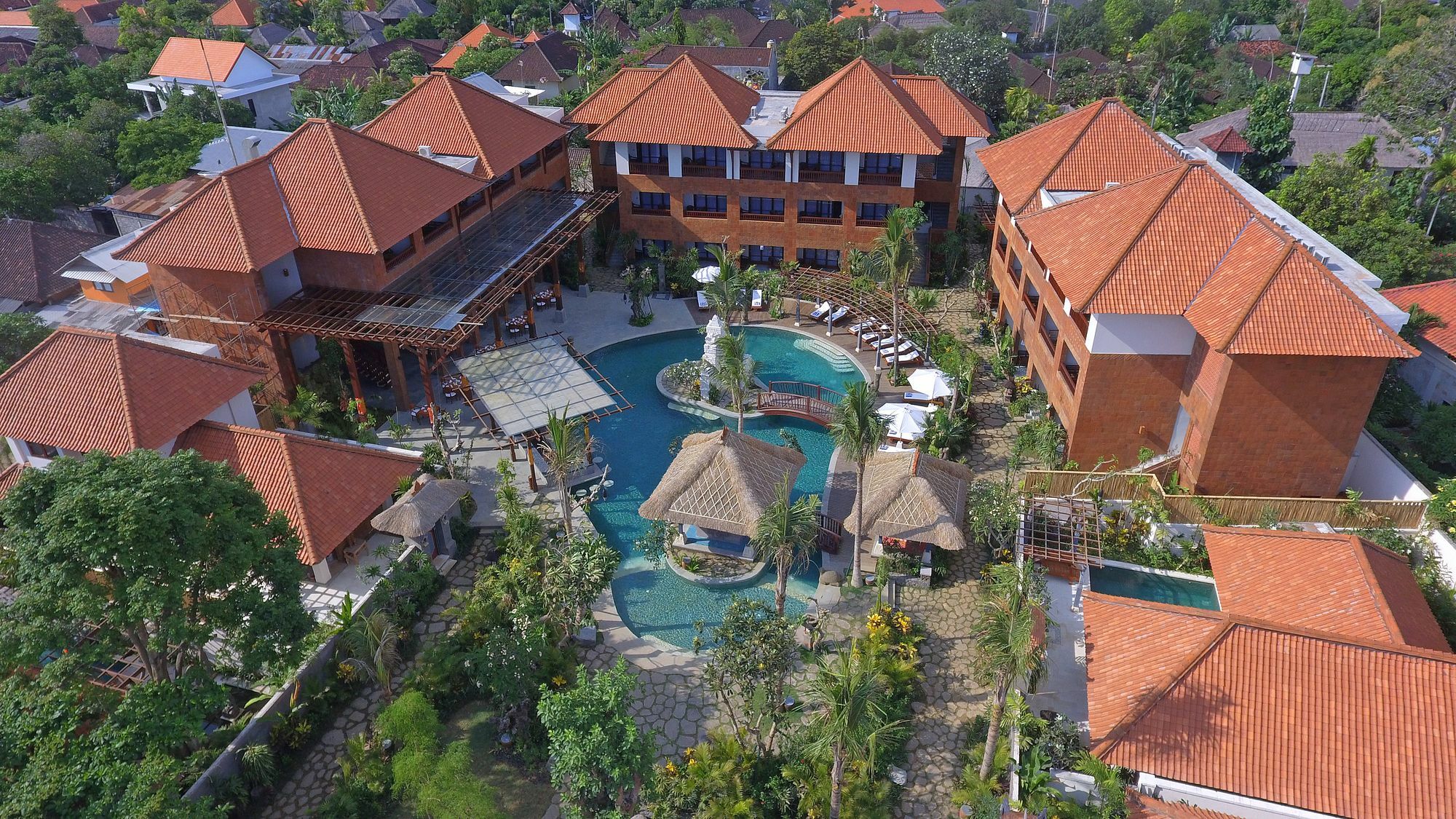 The Alantara Hotel 4*
